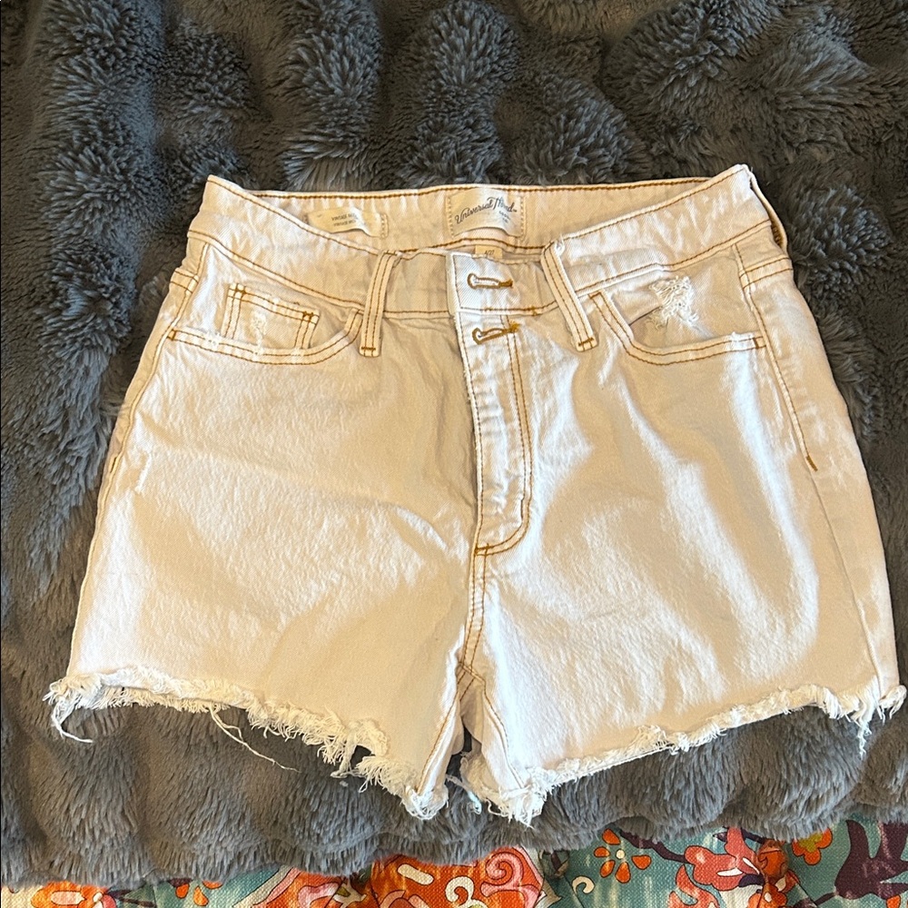 Universal Thread Cream Jean Shorts